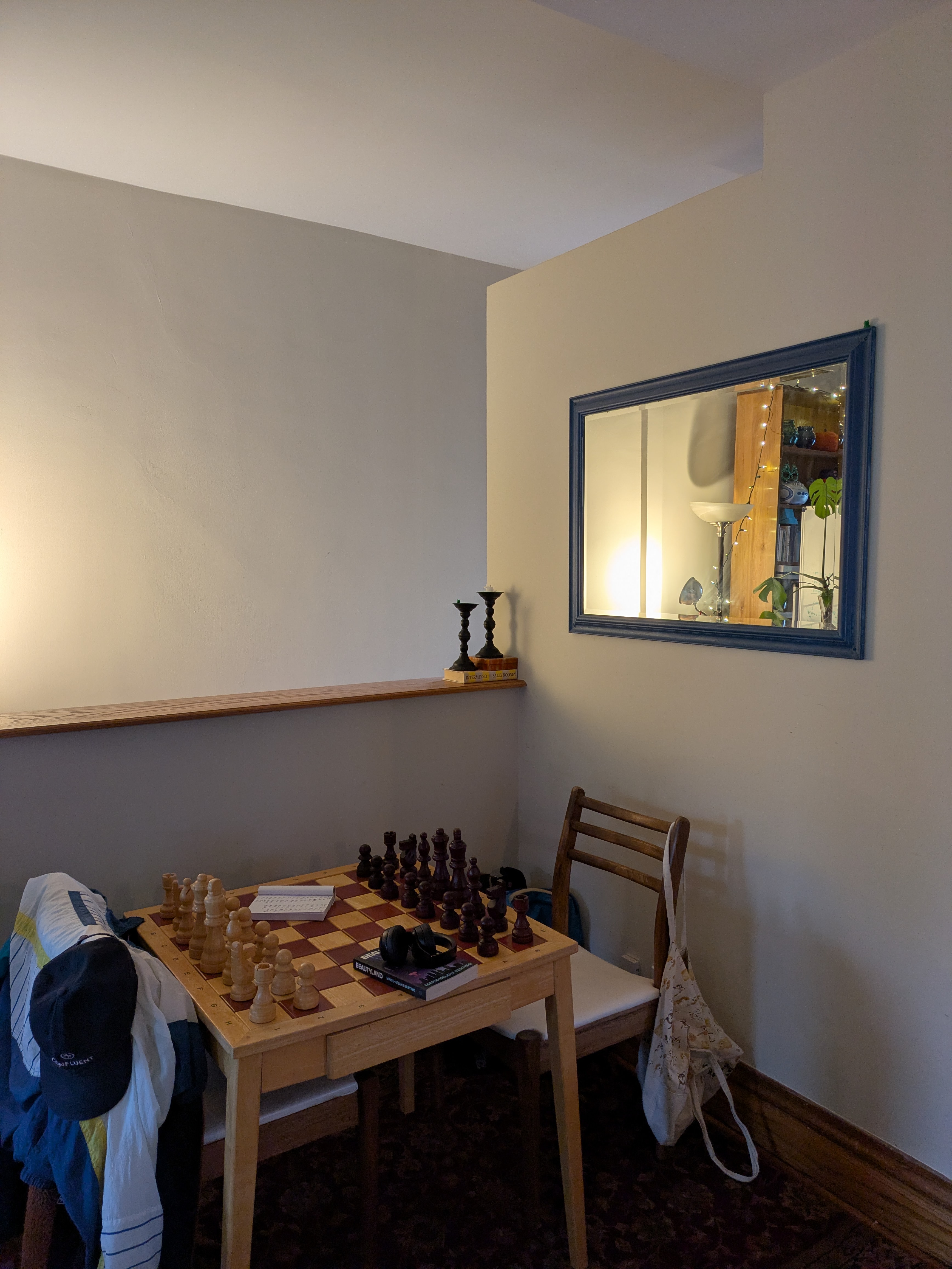 Chess nook with two armchairs and a vintage chess set
